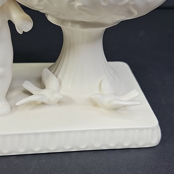 Vintage Japanese Cherub Cupid Doves Romantic 5” Ivory Ceramic Vase/Planter Japan - Picture 13 of 15